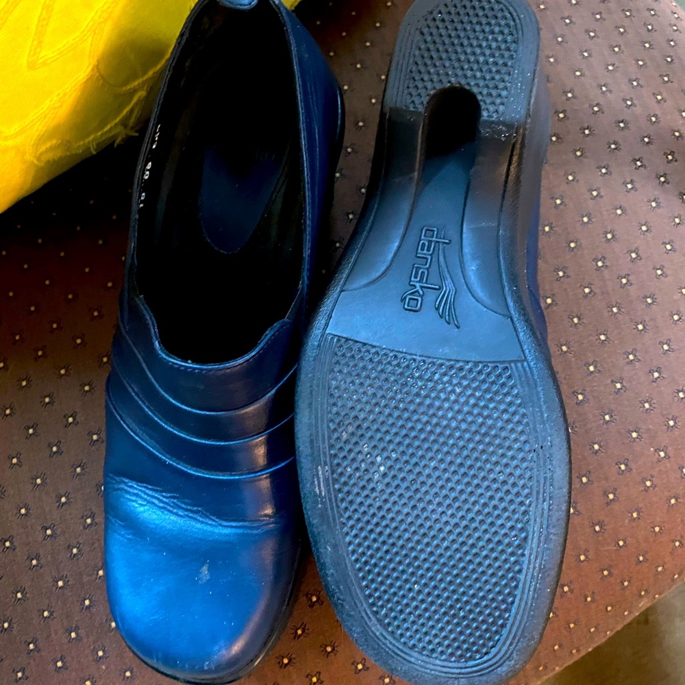 Dansko clogs - Picture 2 of 3